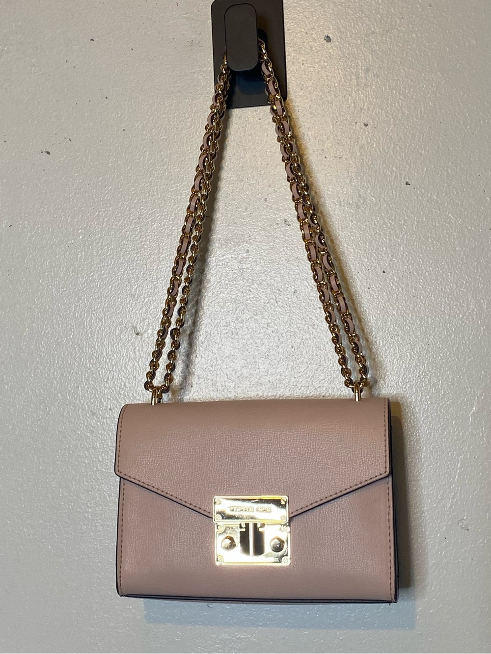 Michael Kors Rose Blush Shoulder Bag - Picture 2 of 12